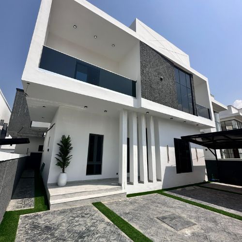 Modern 4-Bedroom Luxury Duplex in Lekki, Lagos